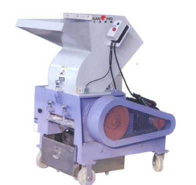 XC-GP300 प्लास्टिक क्रशिंग सहायक मशीन