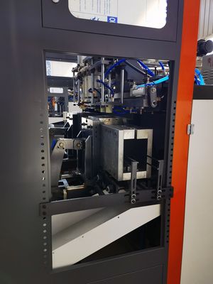 5HP एयर कूलिंग 4 कैविटी ब्लो मोल्डिंग मशीन 13KW 400PCS / HR
