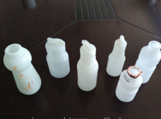 स्वचालित रोटरी 6 मोल्ड्स 1 लीटर ब्लो मोल्डिंग मशीन